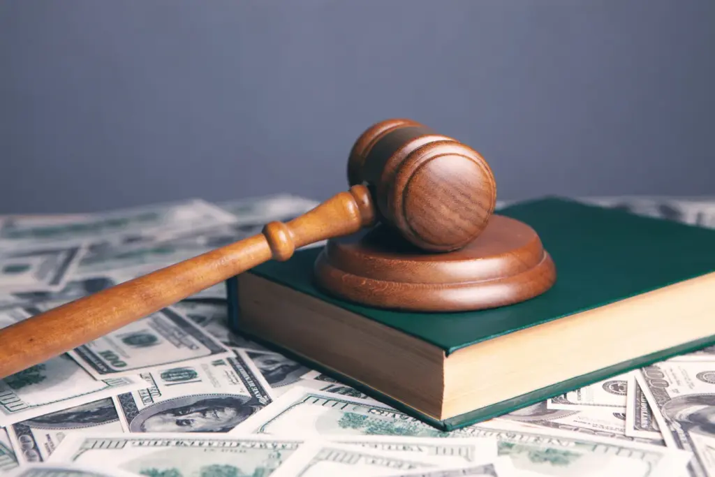 Former Federal Prosecutor Avoids Prison After Using Stolen Identities for Online Gambling