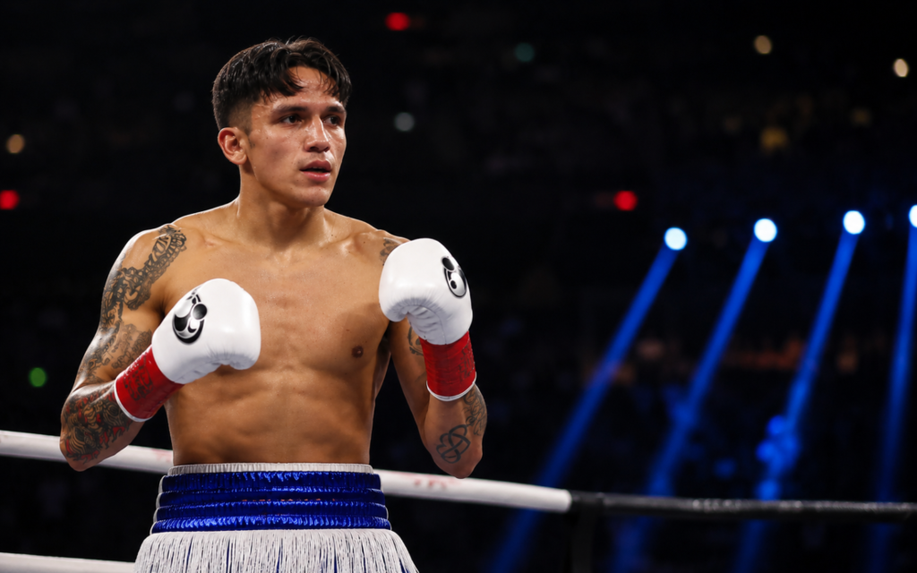 Rodriguez Stops Vargas to Capture Third World Title in Dominant Display