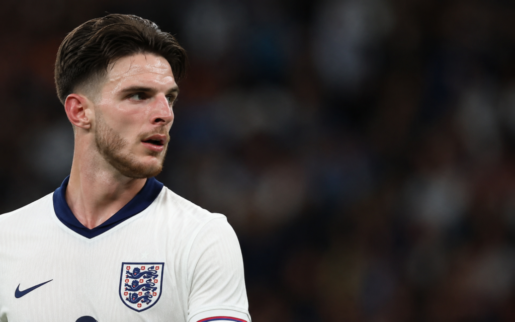 Rice Expected to Be Fit for Ghana Clash Despite Back Concern