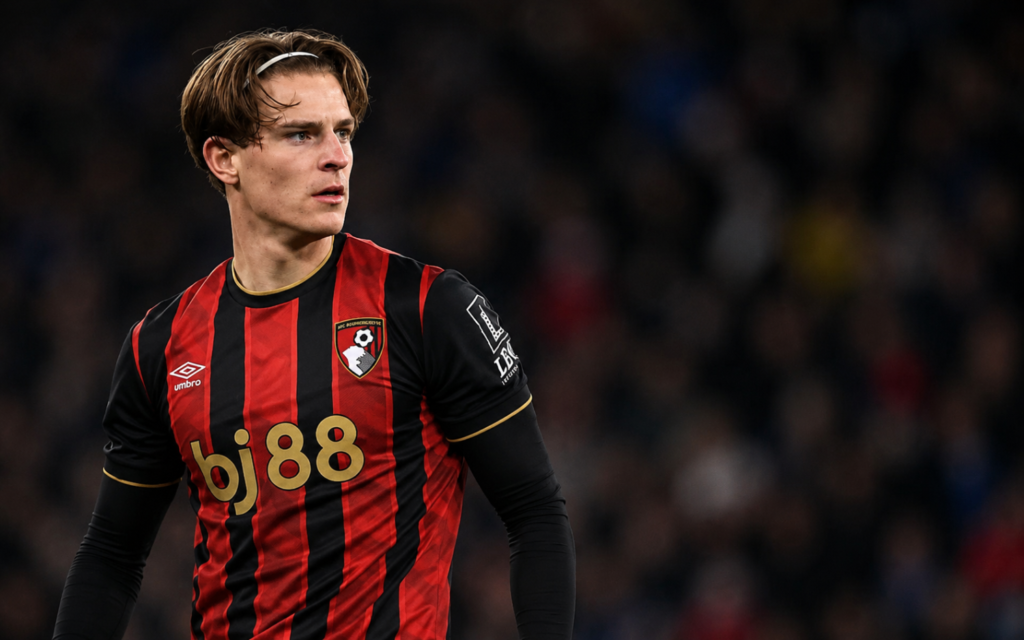 Scott Set for England Debut as Tuchel Looks to Youth Ahead of World Cup