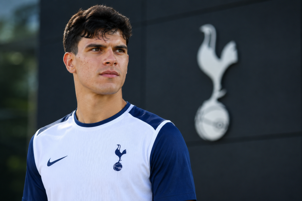 Tottenham Break Club Transfer Record to Sign Mateus Fernandes