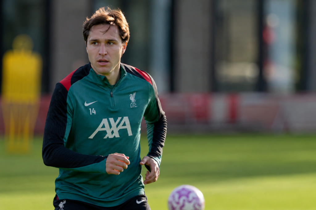 Chiesa Reaffirms Liverpool Commitment After Scoring in Iraola’s First Match