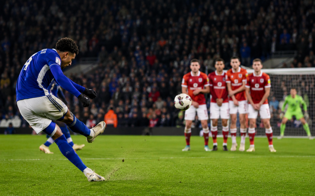Late Colwill Strike Rescues Cardiff in Championship Opener Against Wrexham