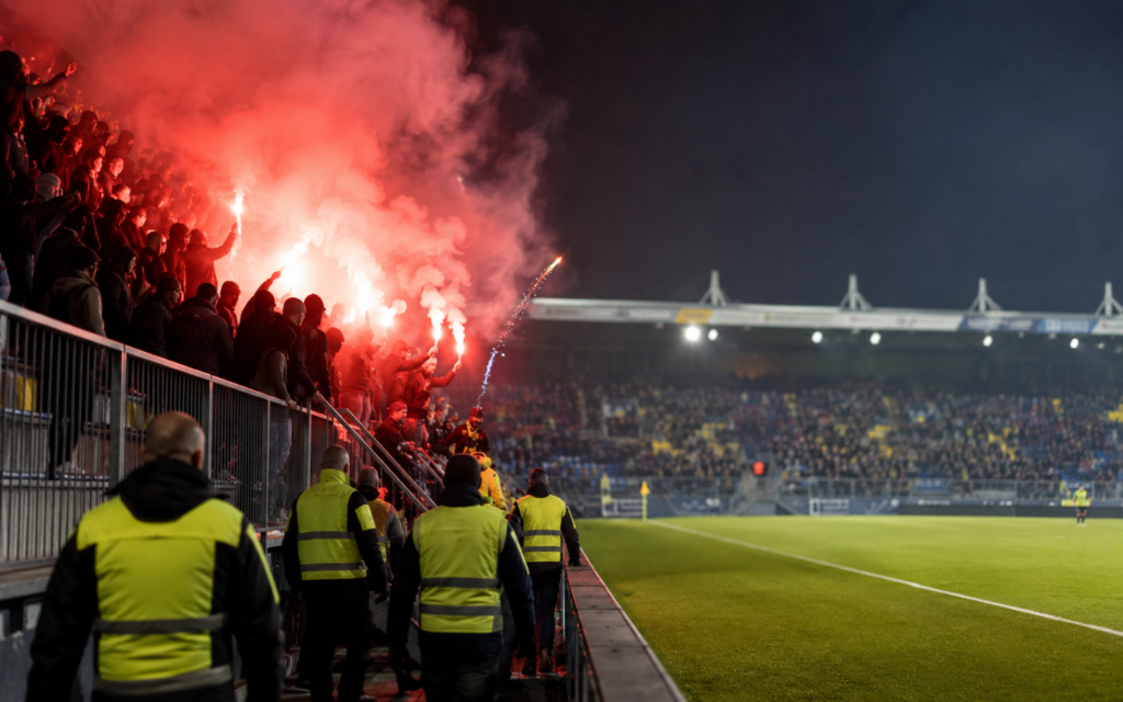 Five Fans Injured After Fireworks Thrown During Cambuur-Feyenoord Match