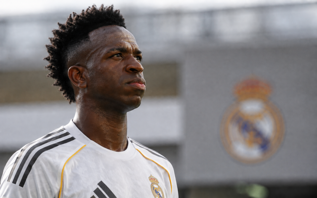 Real Madrid Push to Secure Vinicius Jr as Arsenal Monitor Contract Decision