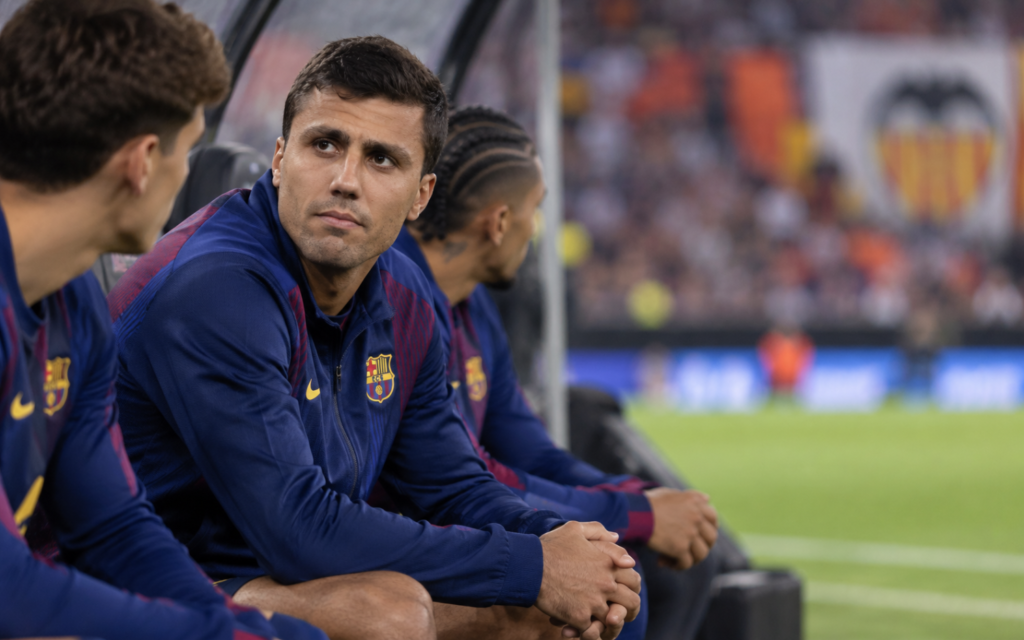 Rodri Apologises to Valencia After Bench Remark Sparks Criticism