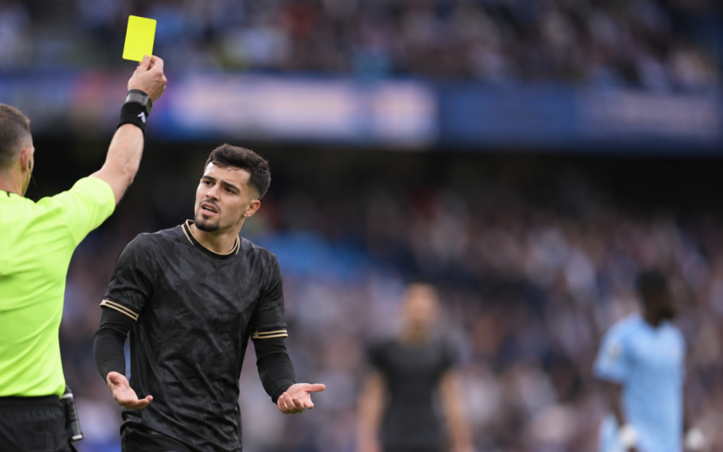 Premier League Suspension Rules Put Early Pressure on Players Nearing Yellow-Card Limit